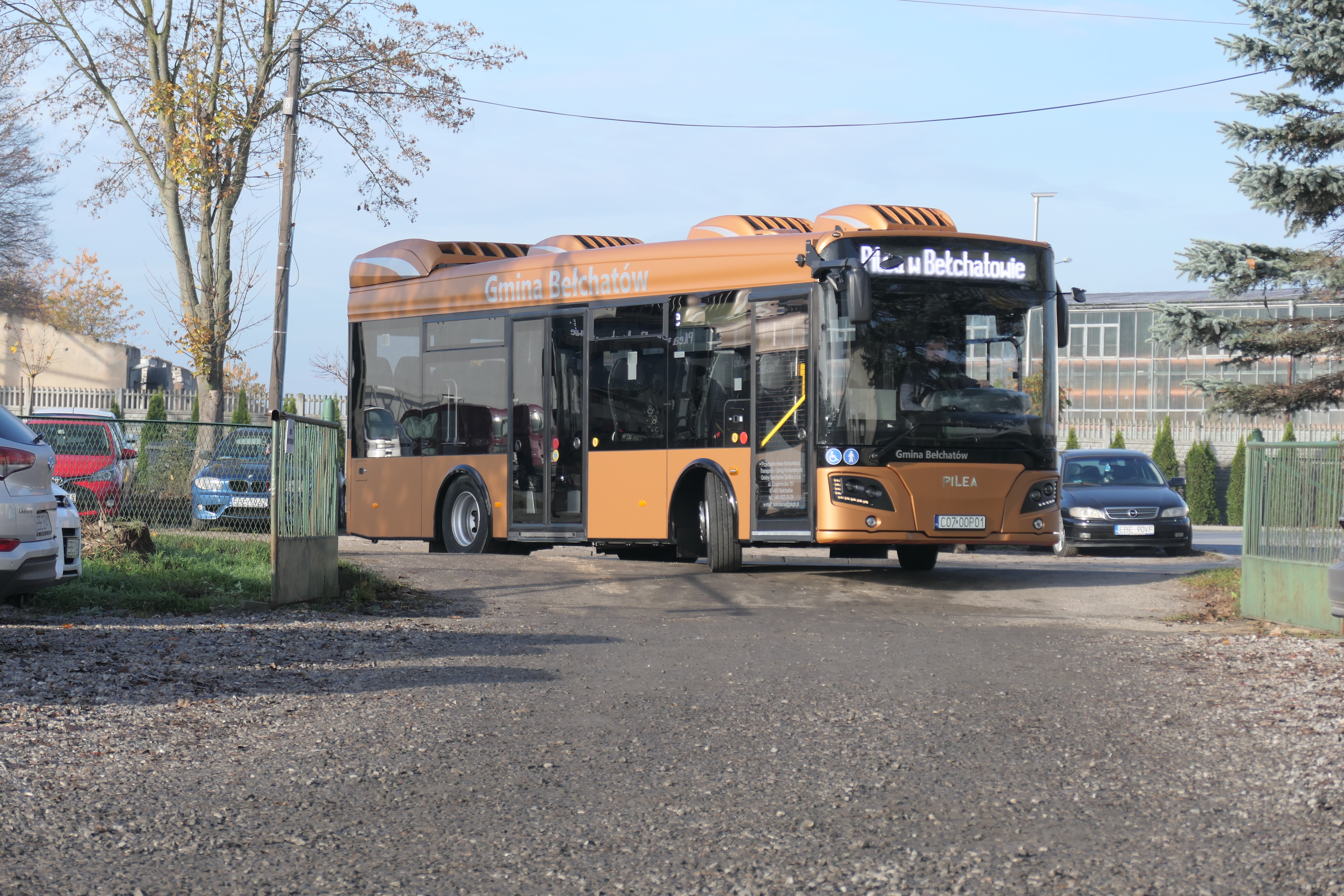 Ilustracja do informacji: Nowoczesne autobusy będą obsługiwały gminne linie