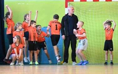Międzyszkolny turniej gier i zabaw w Dobrzelowie 27