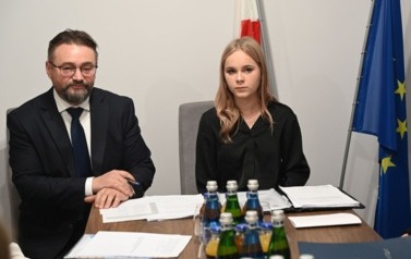 Młodzieżowa Rada Gminy Bełchat&oacute;w obradowała na pierwszej sesji 48