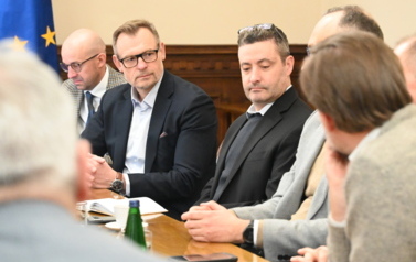 O inwestycji w strefie przemysłowej w Domiechowicach na spotkaniach w Ł&oacute;dzkim Urzędzie Wojew&oacute;dzkim i w Urzędzie Marszałkowskim w Łodzi 6