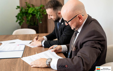 Podpisanie um&oacute;w w ramach tzw. funduszu solidarnościowego na 2026 rok 33