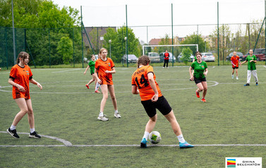 Dobiecin_pilka_nozna_dziewczyn-8512