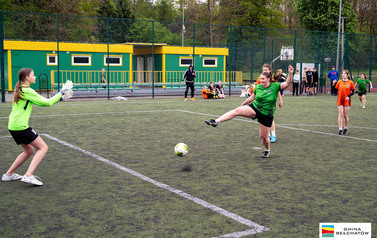 Dobiecin_pilka_nozna_dziewczyn-8484
