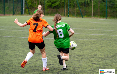 Dobiecin_pilka_nozna_dziewczyn-8483
