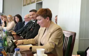 Radni Gminy Bełchat&oacute;w obradowali na XV Sesji Rady Gminy Bełchat&oacute;w 28