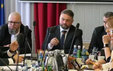 Radni Gminy Bełchat&oacute;w obradowali na XV Sesji Rady Gminy Bełchat&oacute;w 42