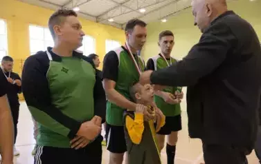 Mistrzostwa Gminy Bełchat&oacute;w w halowej piłce nożnej drużyn 5-osobowych 15