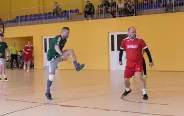 Mistrzostwa Gminy Bełchat&oacute;w w halowej piłce nożnej drużyn 5-osobowych 35