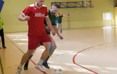 Mistrzostwa Gminy Bełchat&oacute;w w halowej piłce nożnej drużyn 5-osobowych 36