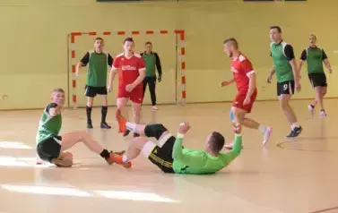 Mistrzostwa Gminy Bełchat&oacute;w w halowej piłce nożnej drużyn 5-osobowych 41