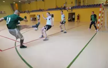 Mistrzostwa Gminy Bełchat&oacute;w w halowej piłce nożnej drużyn 5-osobowych 54