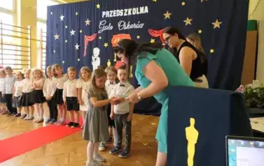 Zakończenie roku szkolnego w przedszkolu w Janowie 17