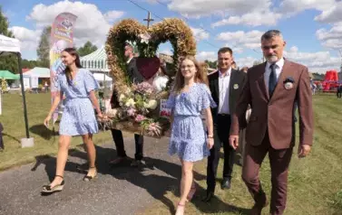 Dożynki Gminne w Oleśniku - Porębach 132