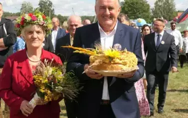 Dożynki Gminne w Oleśniku - Porębach 181