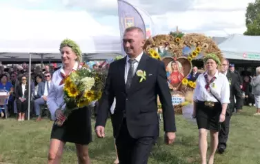 Dożynki Gminne w Oleśniku - Porębach 218