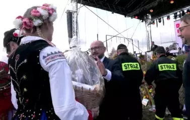 Dożynki Gminne w Oleśniku - Porębach 233