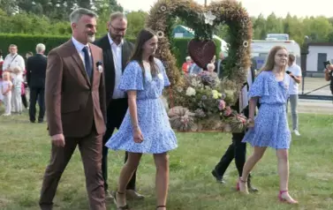 Dożynki Gminne w Oleśniku - Porębach 260