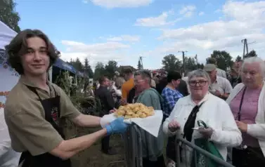 Dożynki Gminne w Oleśniku - Porębach 408