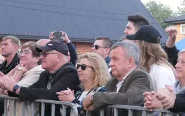 Dożynki Gminne w Oleśniku - Porębach 570