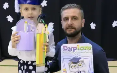 Ślubowanie pierwszak&oacute;w w Zespole Szkolno - Przedszkolnym w Łękawie 3