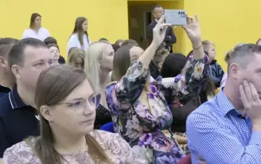 Ślubowanie pierwszak&oacute;w w Zespole Szkolno - Przedszkolnym w Łękawie 23