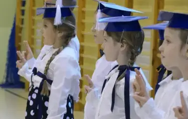 Ślubowanie pierwszak&oacute;w w Zespole Szkolno - Przedszkolnym w Łękawie 53