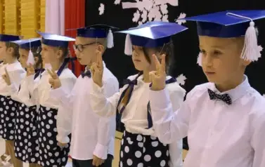 Ślubowanie pierwszak&oacute;w w Zespole Szkolno - Przedszkolnym w Łękawie 54