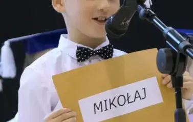 Ślubowanie pierwszak&oacute;w w Zespole Szkolno - Przedszkolnym w Łękawie 72