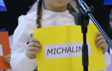 Ślubowanie pierwszak&oacute;w w Zespole Szkolno - Przedszkolnym w Łękawie 81