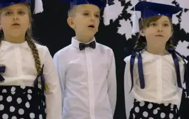 Ślubowanie pierwszak&oacute;w w Zespole Szkolno - Przedszkolnym w Łękawie 85