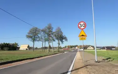 Przebudowa drogi w Postękalicach zakończona 3