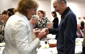 Gminna Wigilia dla Senior&oacute;w w Łękawie 55