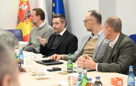 O inwestycji w strefie przemysłowej w Domiechowicach na spotkaniach w Ł&oacute;dzkim Urzędzie Wojew&oacute;dzkim i w Urzędzie Marszałkowskim w Łodzi 53