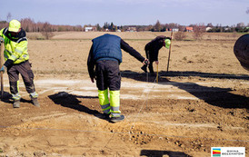 W Janinie trwa budowa drogi betonowej 5