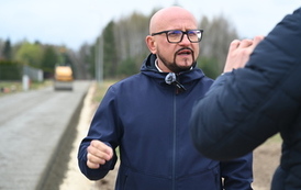 W Janinie trwa budowa drogi betonowej 16