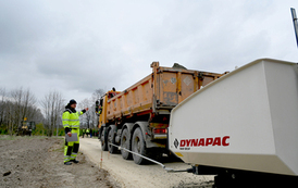 W Janinie trwa budowa drogi betonowej 18