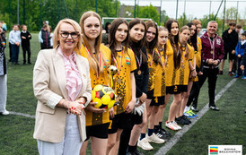 Dobiecin_pilka_nozna_dziewczyn-8559