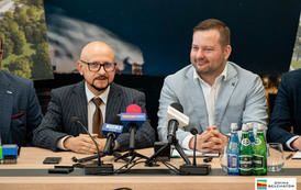 Podpisanie umowy na budowę blok&oacute;w SIM w Dobrzelowie 29