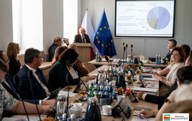 Obrady XXX Sesji Rady Gminy Bełchat&oacute;w - W&oacute;jt Gminy Bełchat&oacute;w z absolutorium i wotum zaufania 16