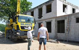 Trwa przebudowa i rozbudowa szkoły w Janowie 10
