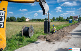 Budowa oświetlenia na tzw. ulicy "Bratkowej" w Dobrzelowie 17