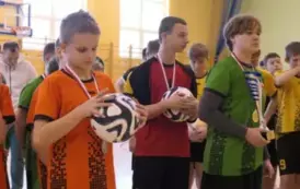 Mistrzostwa Gminy Bełchat&oacute;w w Piłce Halowej Chłopc&oacute;w do lat 15  6