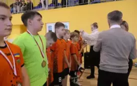 Mistrzostwa Gminy Bełchat&oacute;w w Piłce Halowej Chłopc&oacute;w do lat 15  18