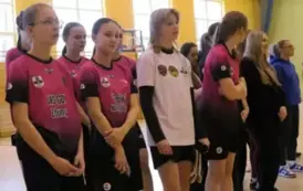 Mistrzostwa LZS Wojew&oacute;dztwa Ł&oacute;dzkiego w Halowej Piłce Nożnej Seniorek w Łękawie 25