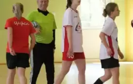 Mistrzostwa LZS Wojew&oacute;dztwa Ł&oacute;dzkiego w Halowej Piłce Nożnej Seniorek w Łękawie 67