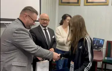 Startuje druga kadencja Młodzieżowej Rady Gminy Bełchat&oacute;w. Radni - juniorzy spotkali się po raz pierwszy 32