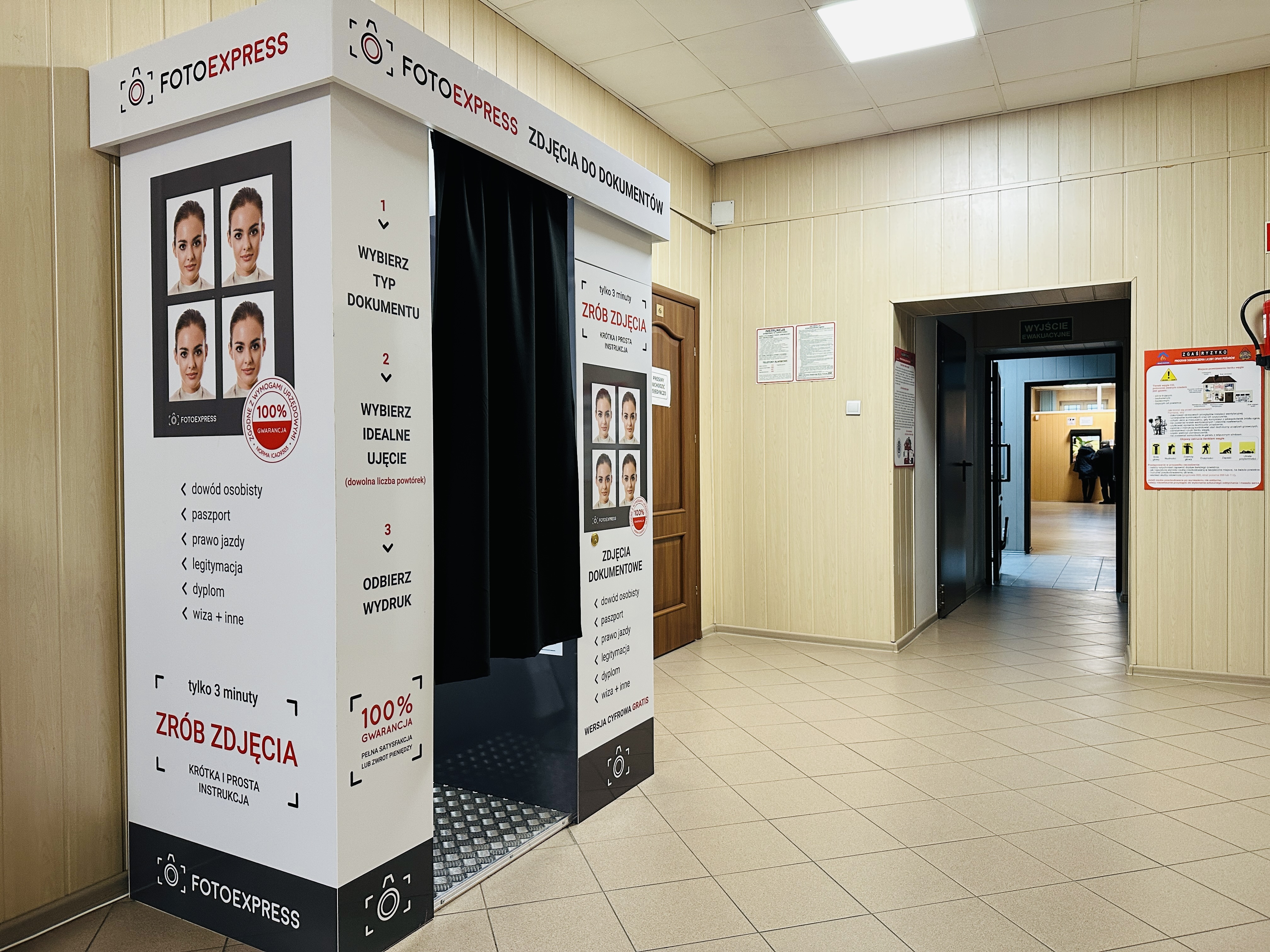 fotobudka w&nbsp;urzędzie gminy bełchat&oacute;w