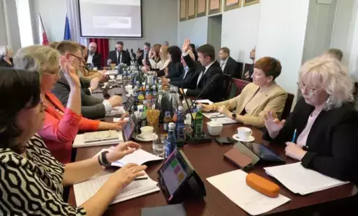 sesja rady gminy bełchatów